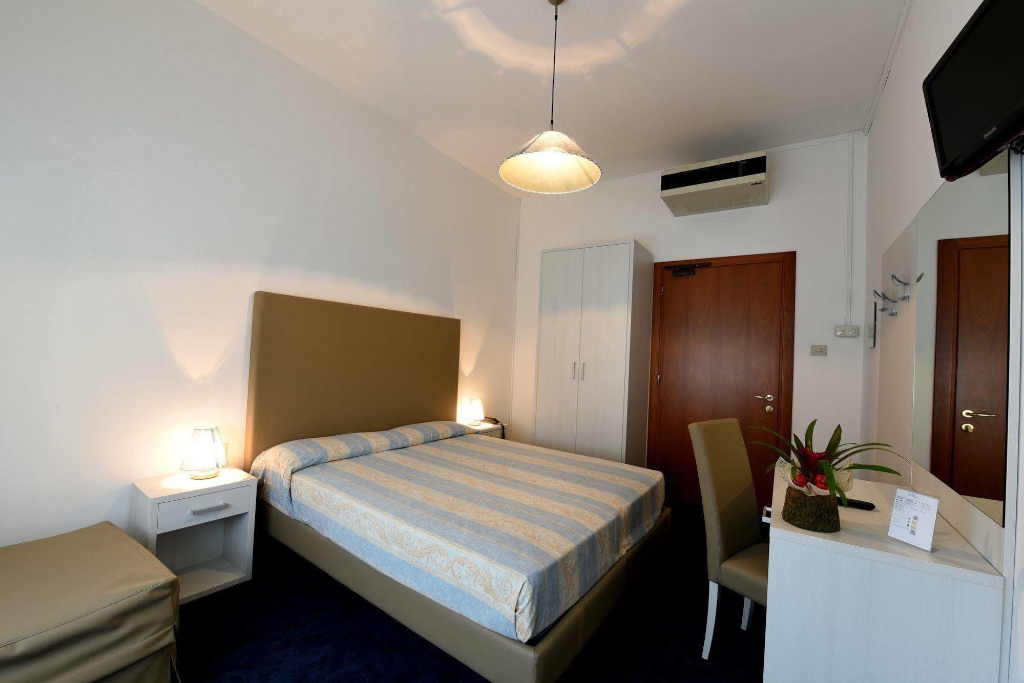 Hotel Savoia Lido di Jesolo Ngoại thất bức ảnh