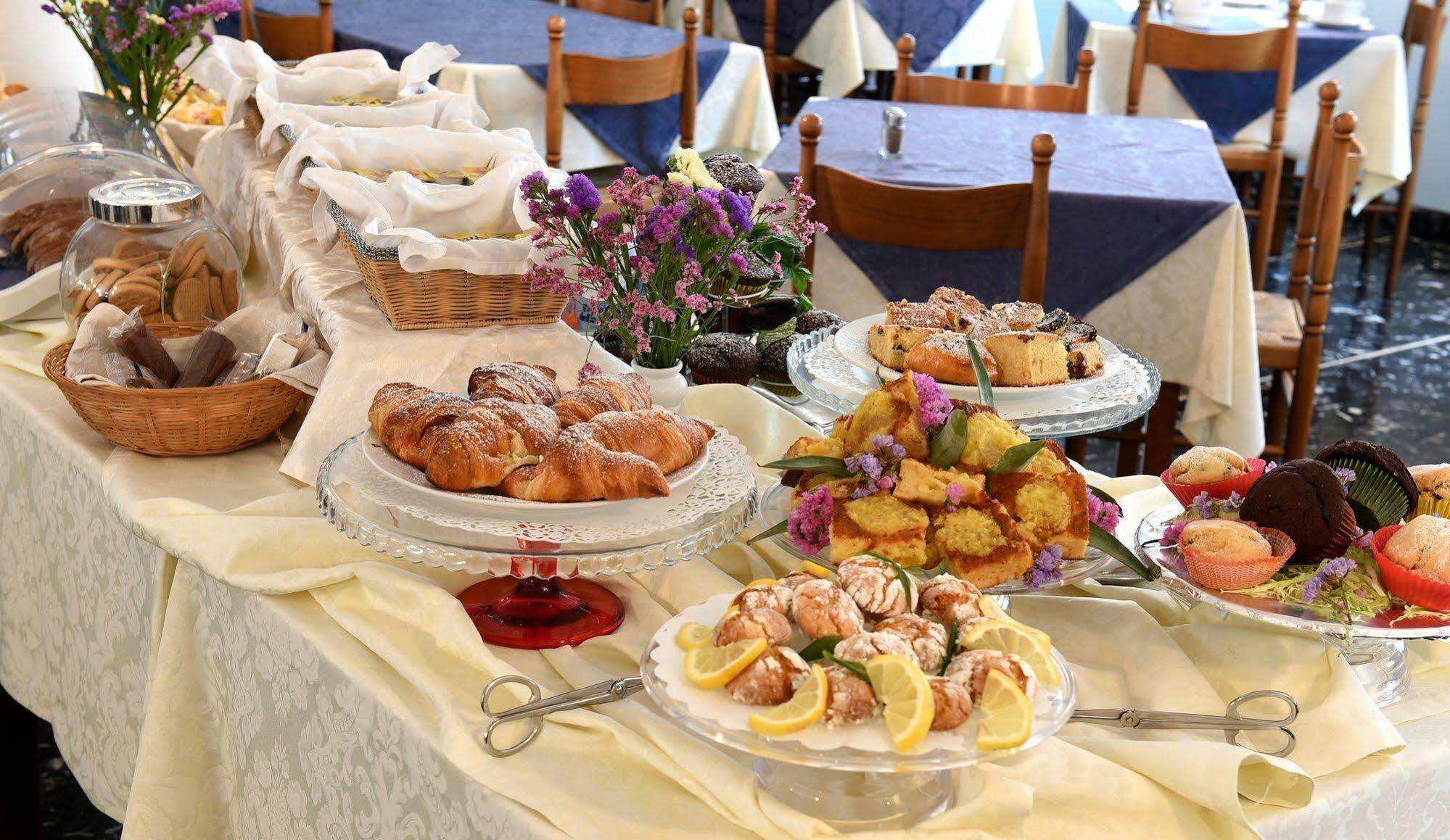 Hotel Savoia Lido di Jesolo Ngoại thất bức ảnh