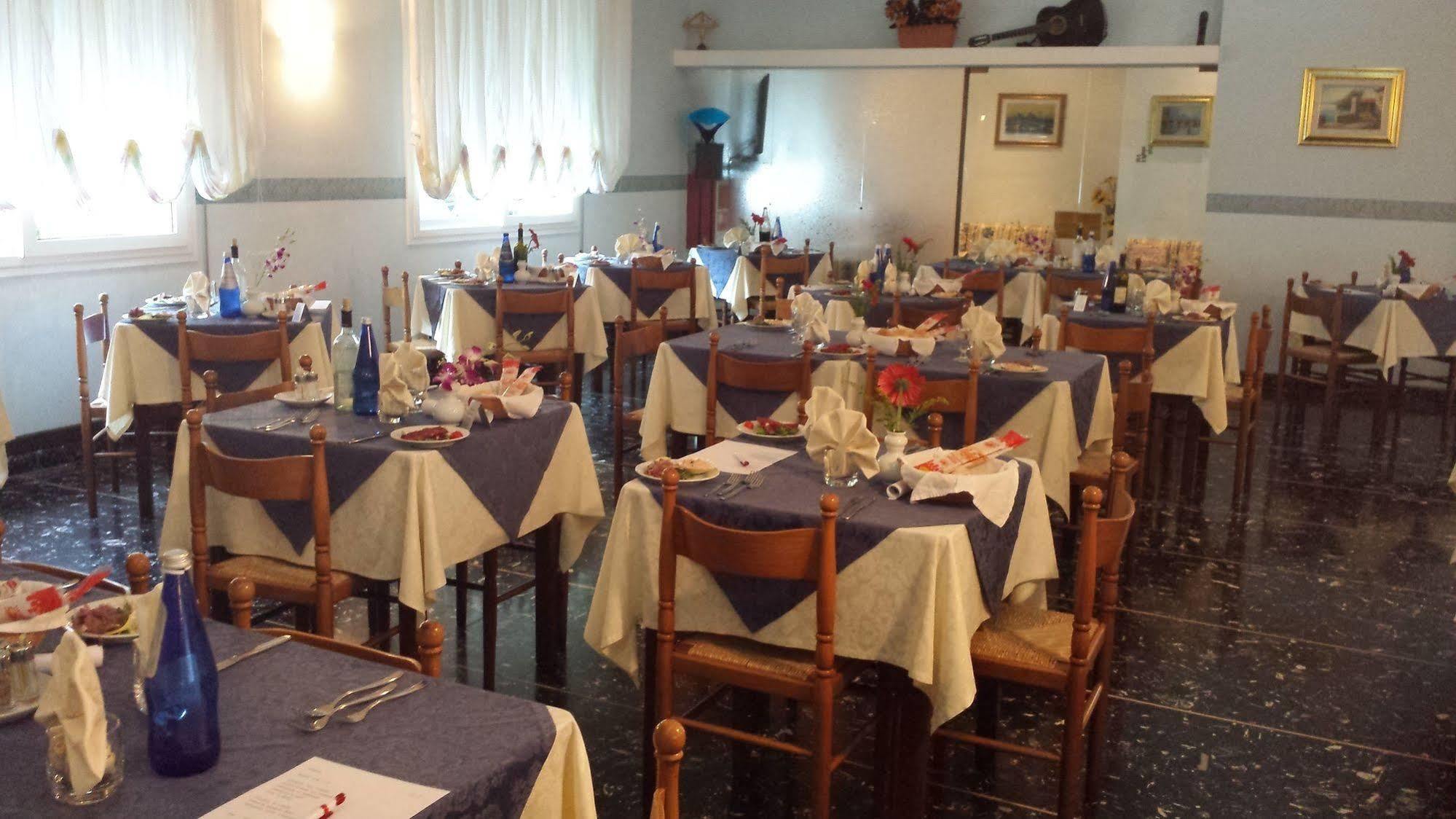Hotel Savoia Lido di Jesolo Ngoại thất bức ảnh